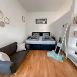 Lend - Design Apartment 1